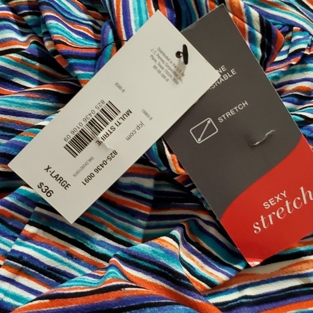 🍒 NWT BOLD ELEMENTS TOP - Picture 3 of 10
